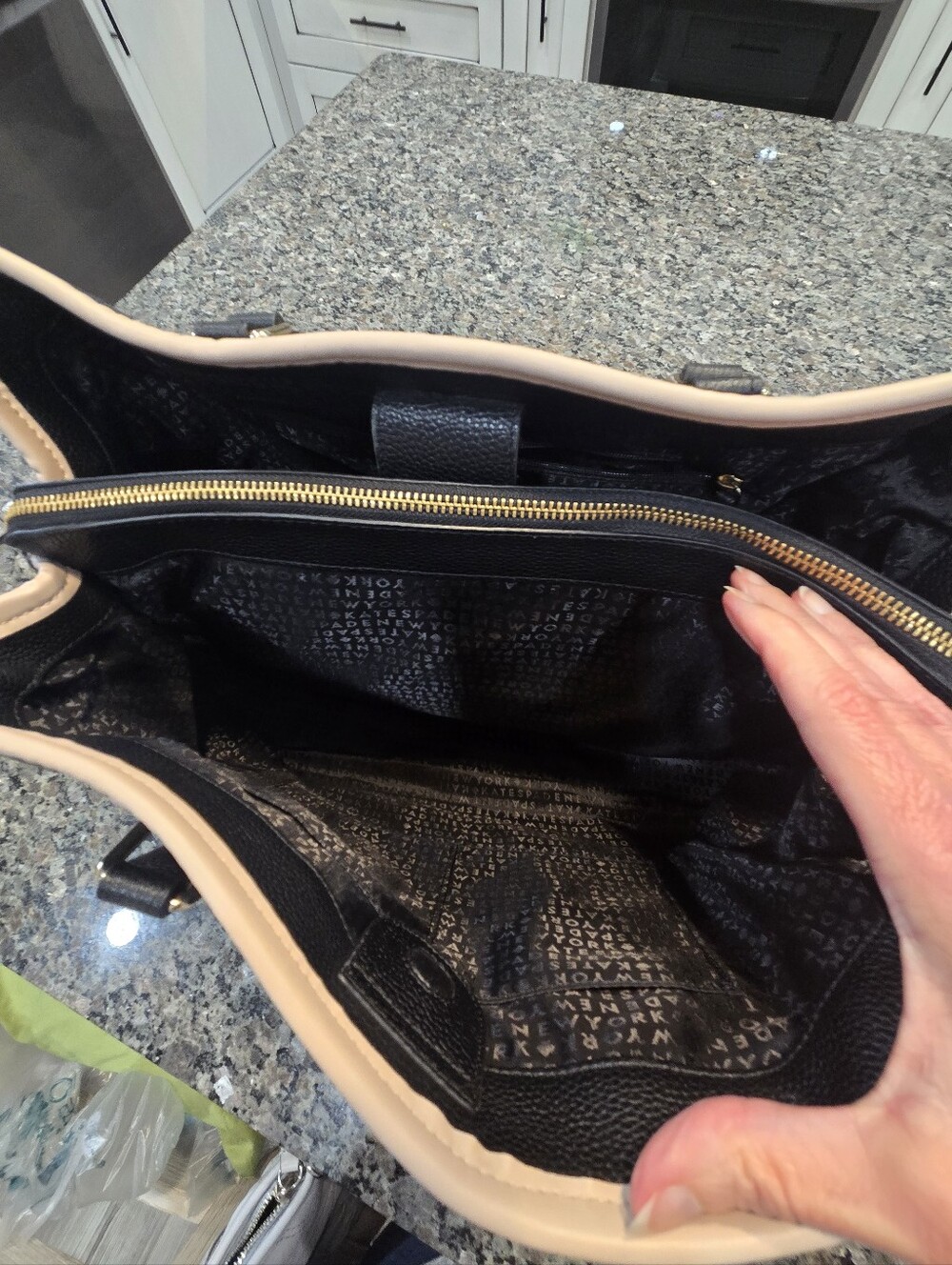 Kate Spade Ward Place Large Evangelie Tote Pebbled Leather - Picture 8 of 16